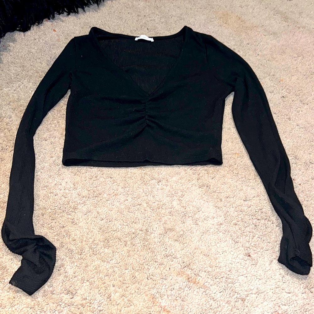 Long sleeve v neck crop top